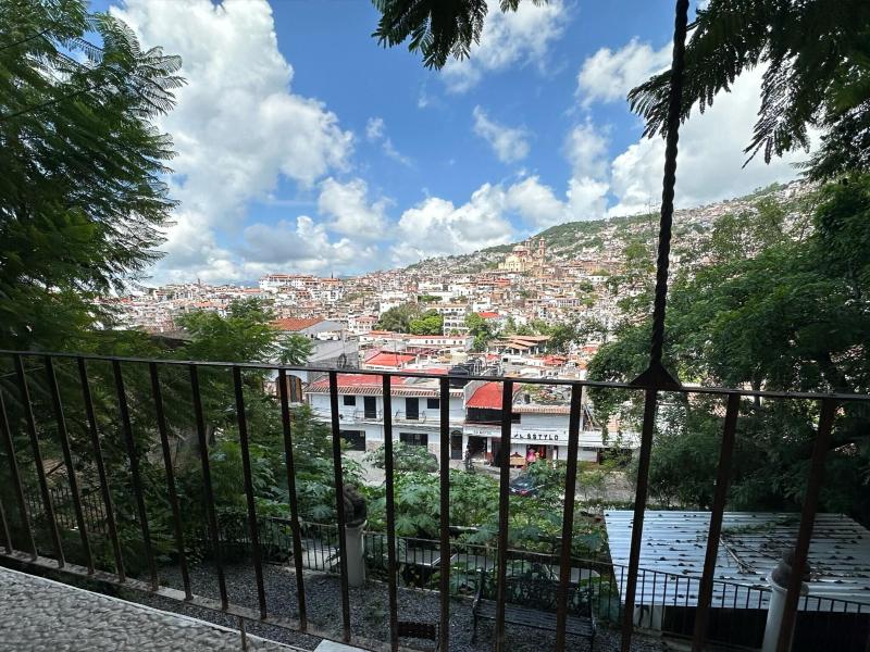 Posada de la Mision image