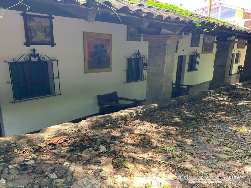 Posada de la Mision image