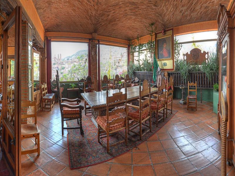 Posada de la Mision image