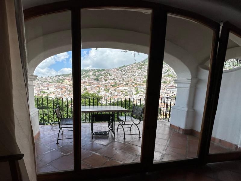 Posada de la Mision image