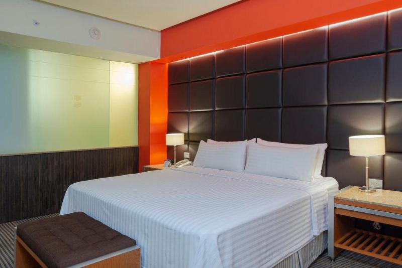 Holiday Inn Mexico City-Plaza Universidad image