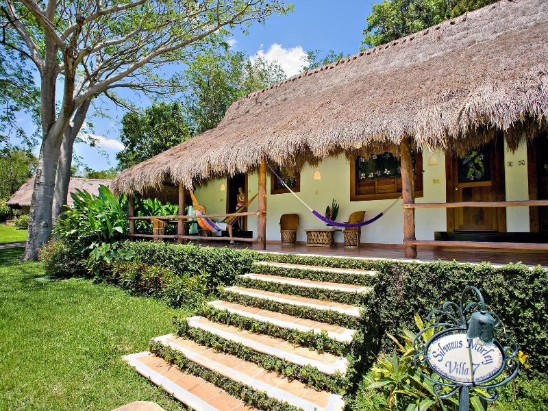 The lodge At Chichen Itza