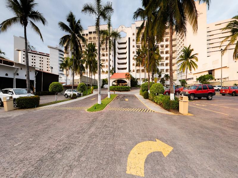 Tesoro Ixtapa Beach Resort image