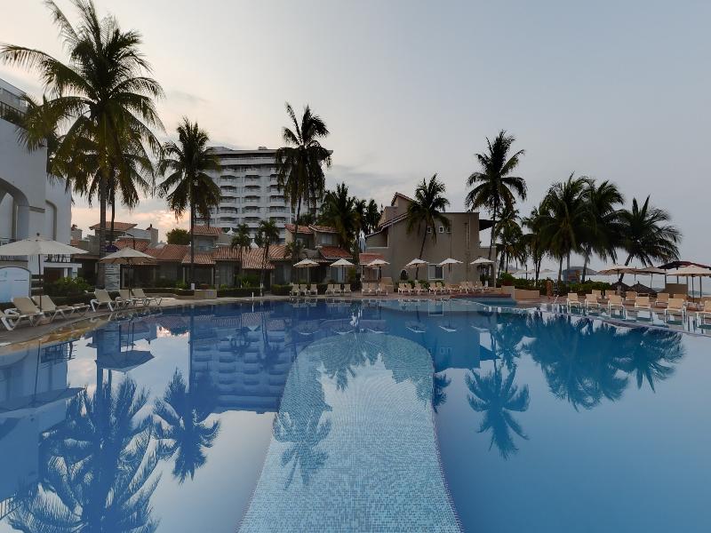 Tesoro Ixtapa Beach Resort image