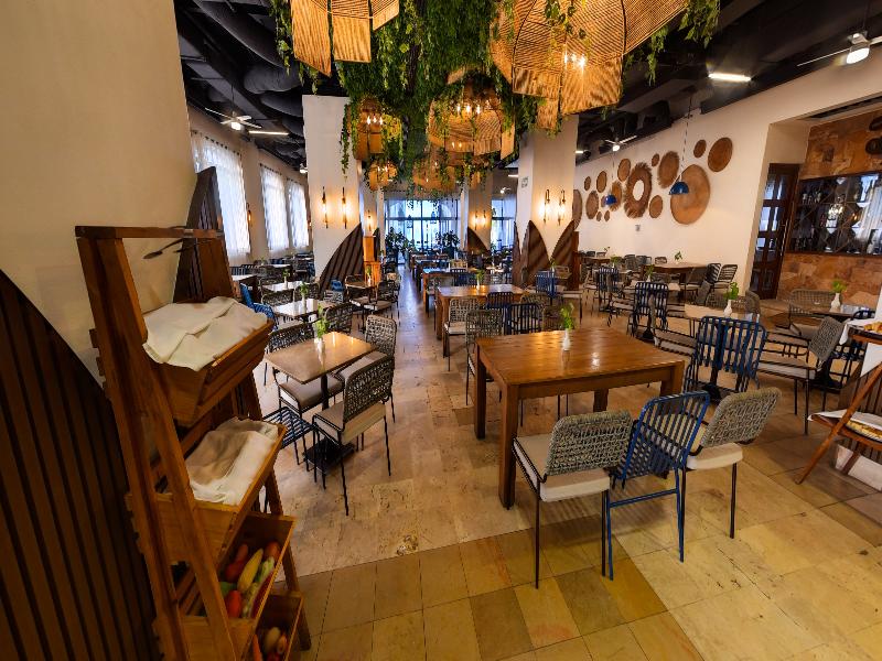 Tesoro Ixtapa Beach Resort image