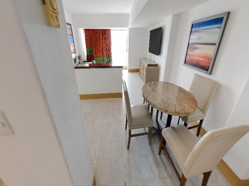 Tesoro Ixtapa Beach Resort image