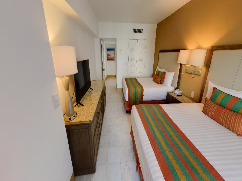 Tesoro Ixtapa Beach Resort image