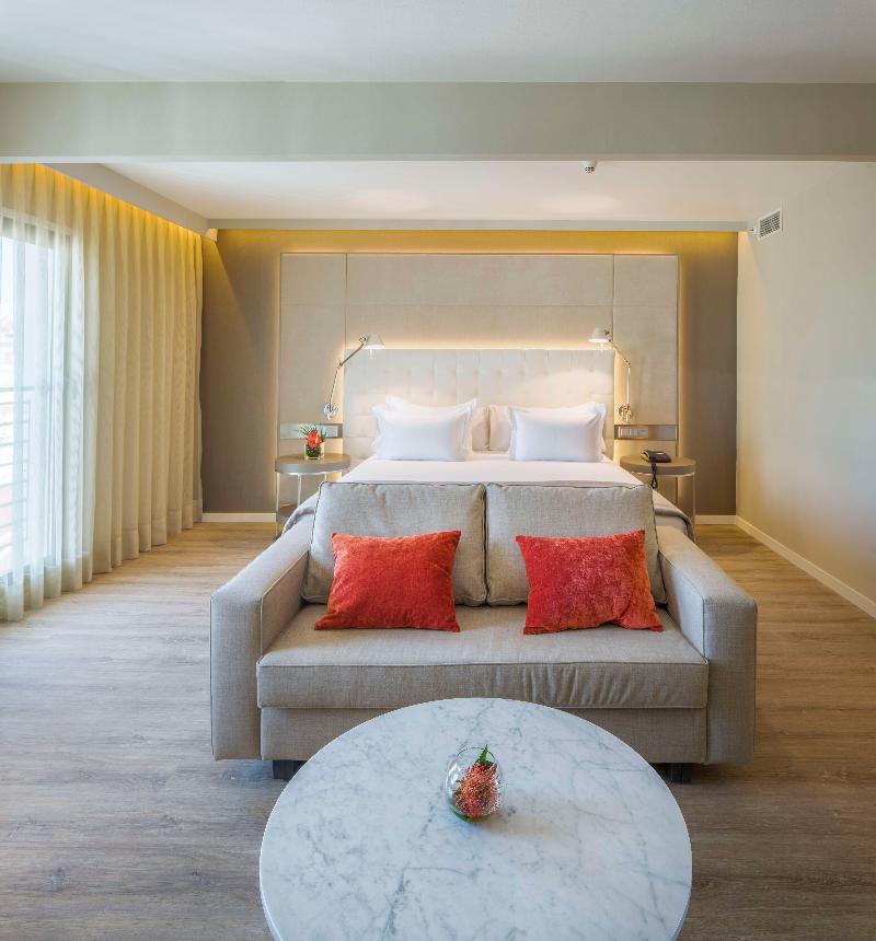 NH Collection Lisboa Liberdade image