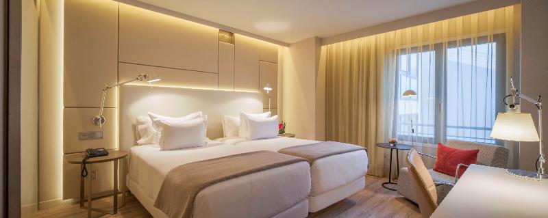 NH Collection Lisboa Liberdade image