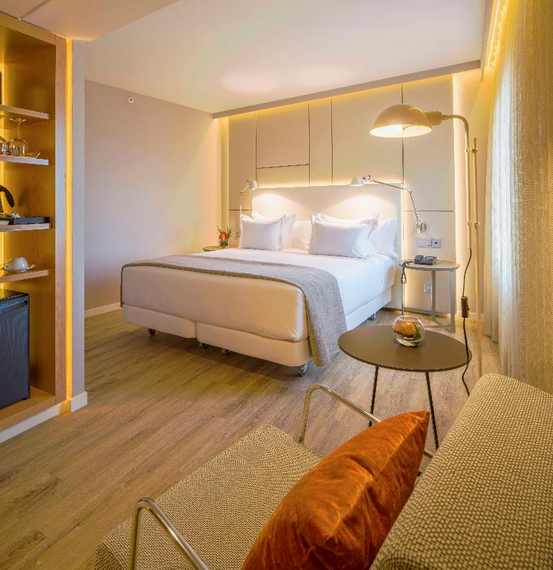NH Collection Lisboa Liberdade image