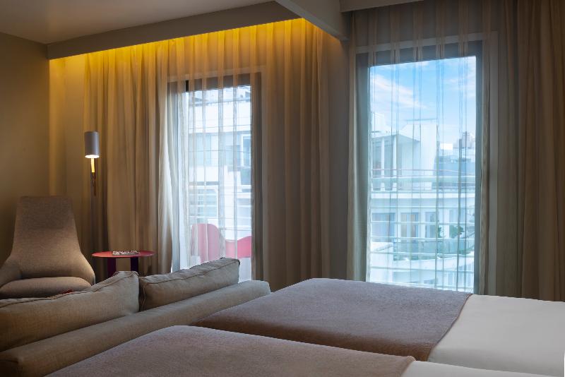 NH Collection Lisboa Liberdade image