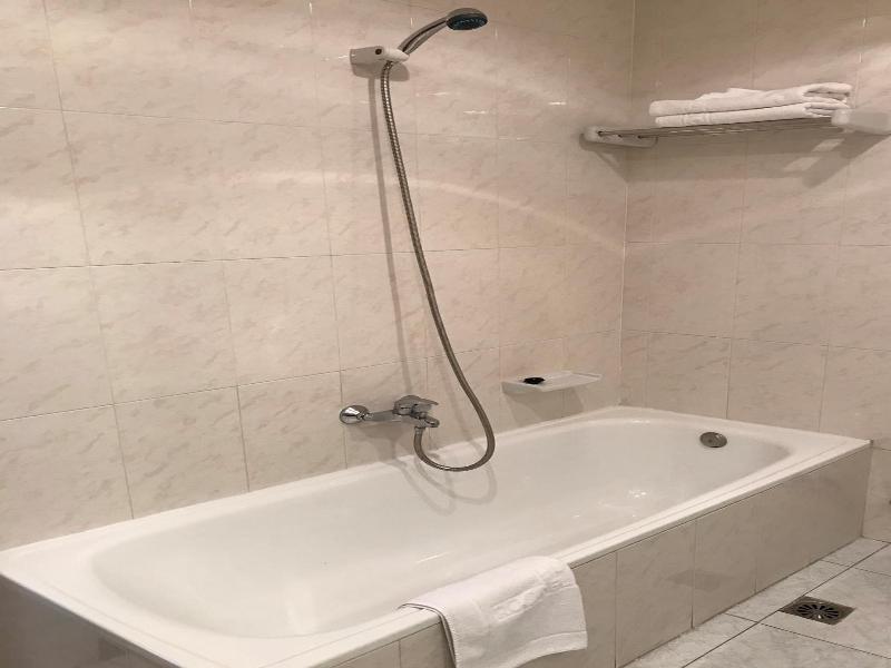 Apartaments Turistics Roc del Castell image