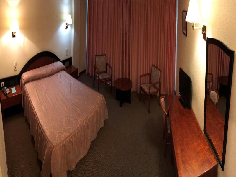 Apartaments Turistics Roc del Castell image
