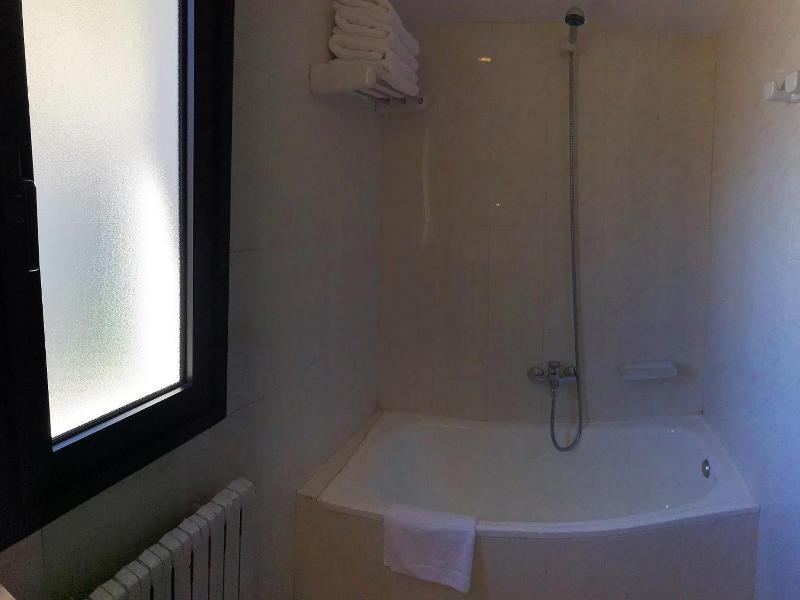 Apartaments Turistics Roc del Castell image