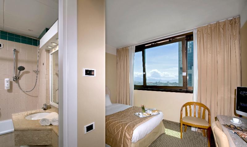 Holiday Inn Naples image