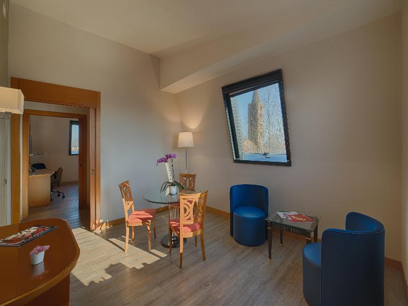 Stay in style at NH Ravenna