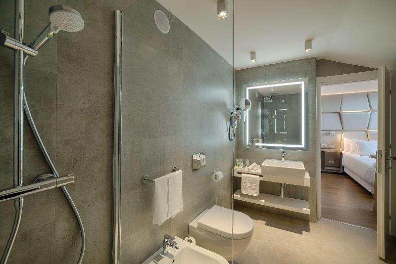 NH Collection Roma Centro image