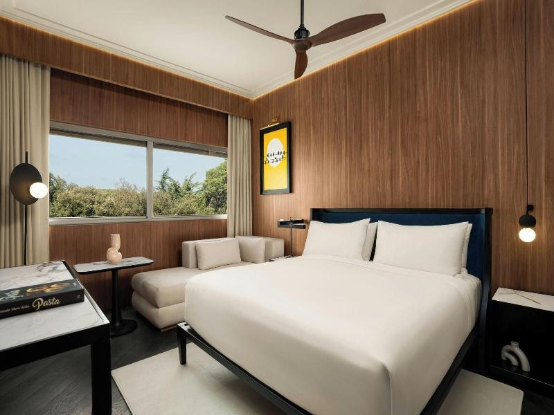 Cardo Roma Autograph Hotel image