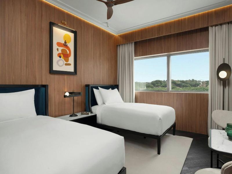 Cardo Roma Autograph Hotel image
