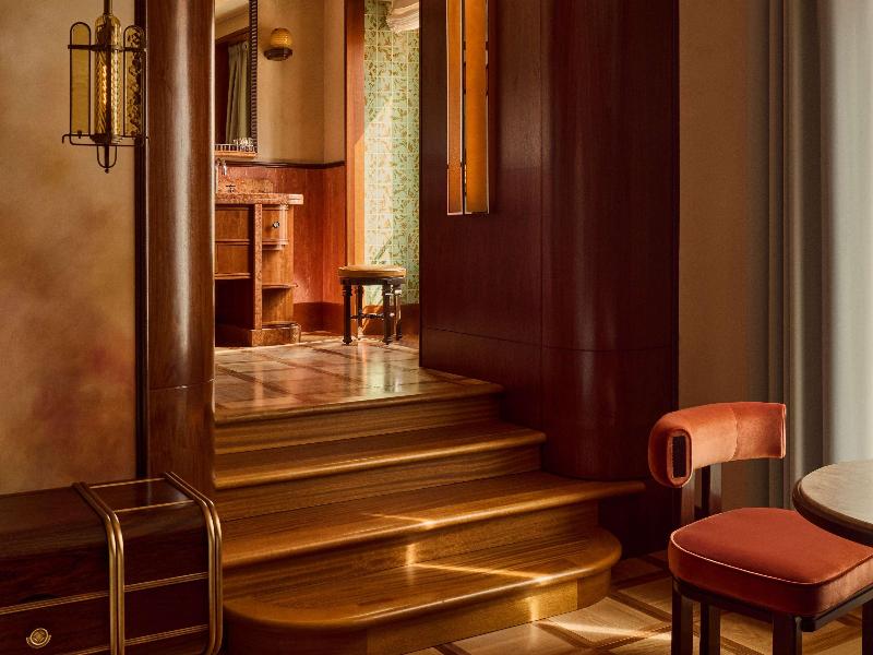 Orient Express La Minerva image
