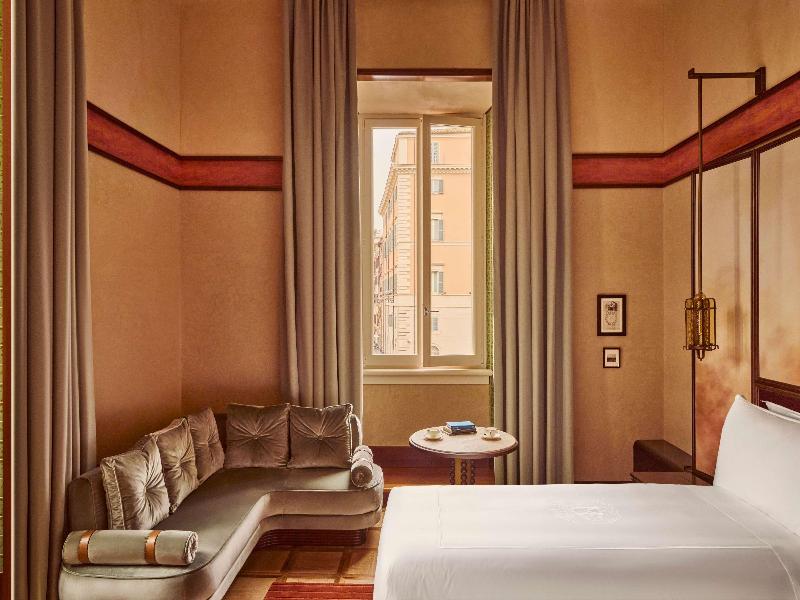 Orient Express La Minerva image