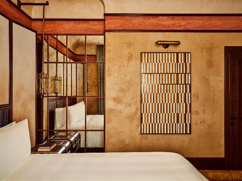 Orient Express La Minerva image