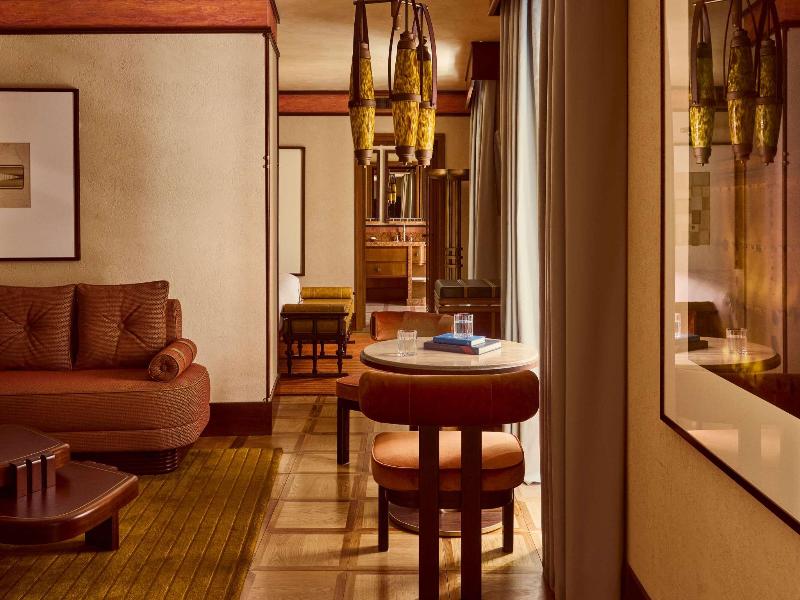 Orient Express La Minerva image