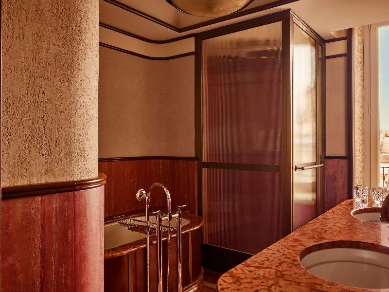 Orient Express La Minerva image