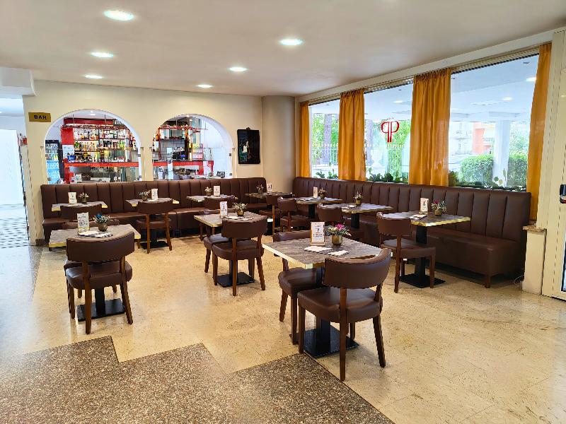 Pineta Palace image
