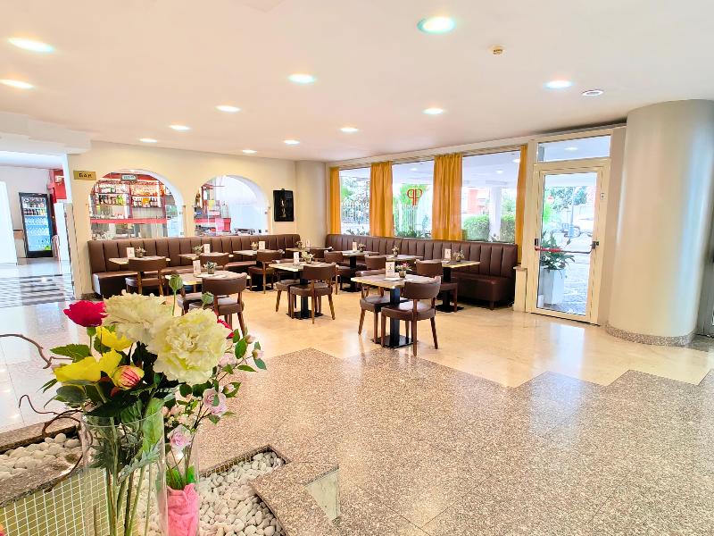 Pineta Palace image