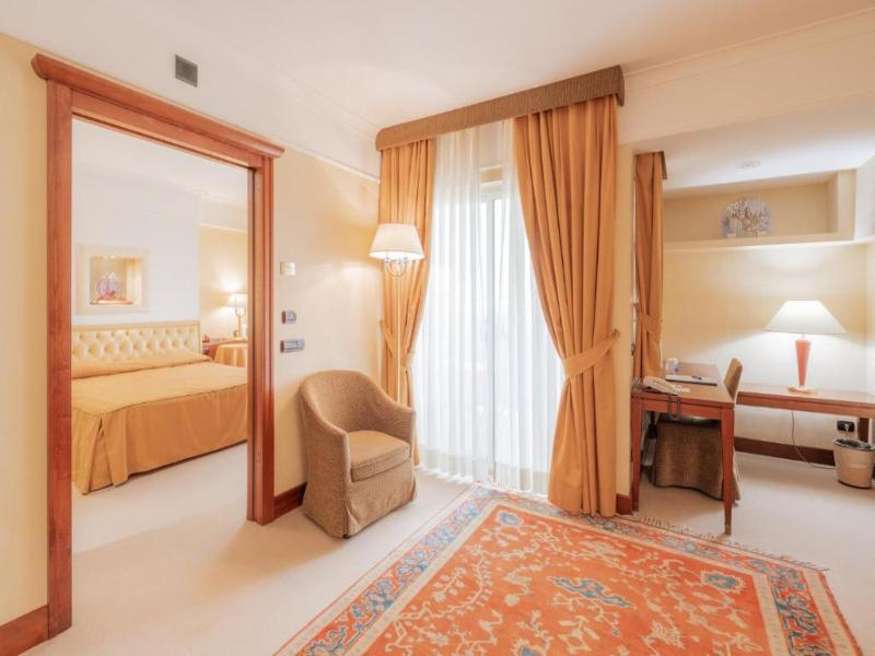Pineta Palace image