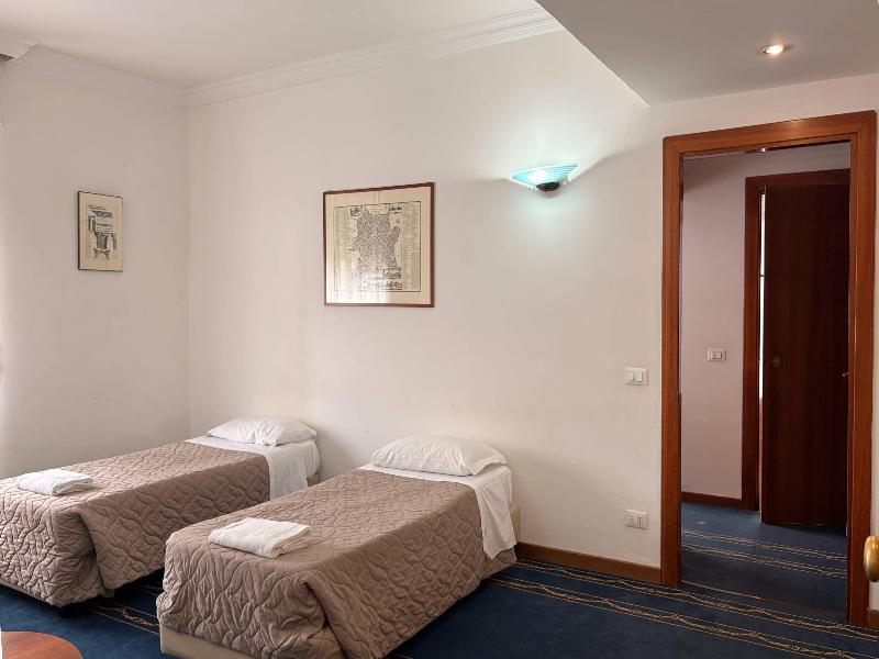 Quality Hotel Nova Domus image