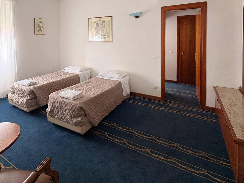 Quality Hotel Nova Domus image