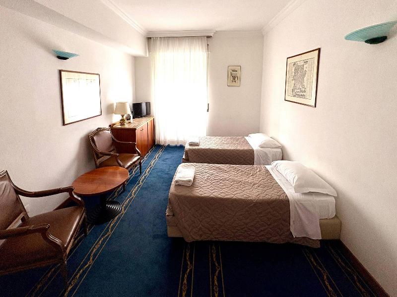 Quality Hotel Nova Domus image