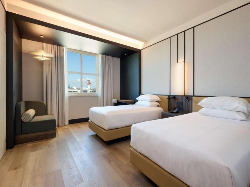 Hilton Rome Airport image