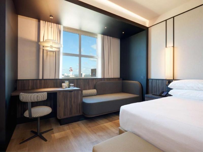 Hilton Rome Airport image
