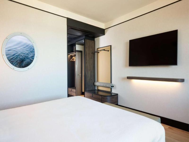 Hilton Rome Airport image