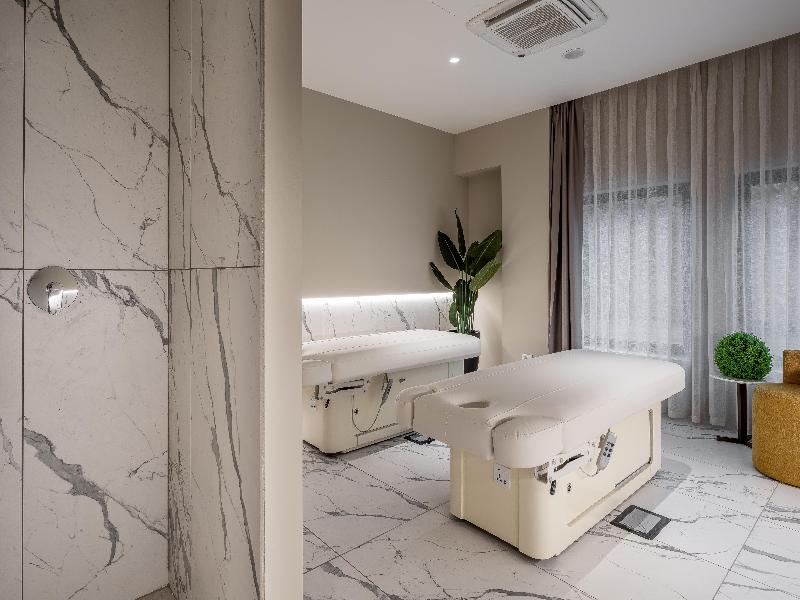 Radisson Blu Hotel Florence image