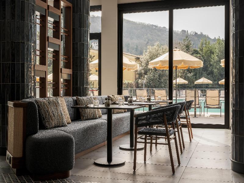 Radisson Blu Hotel Florence image