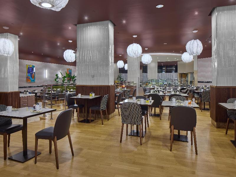Hilton Milan image