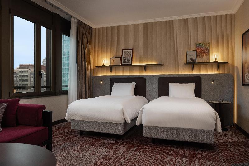 Hilton Milan image