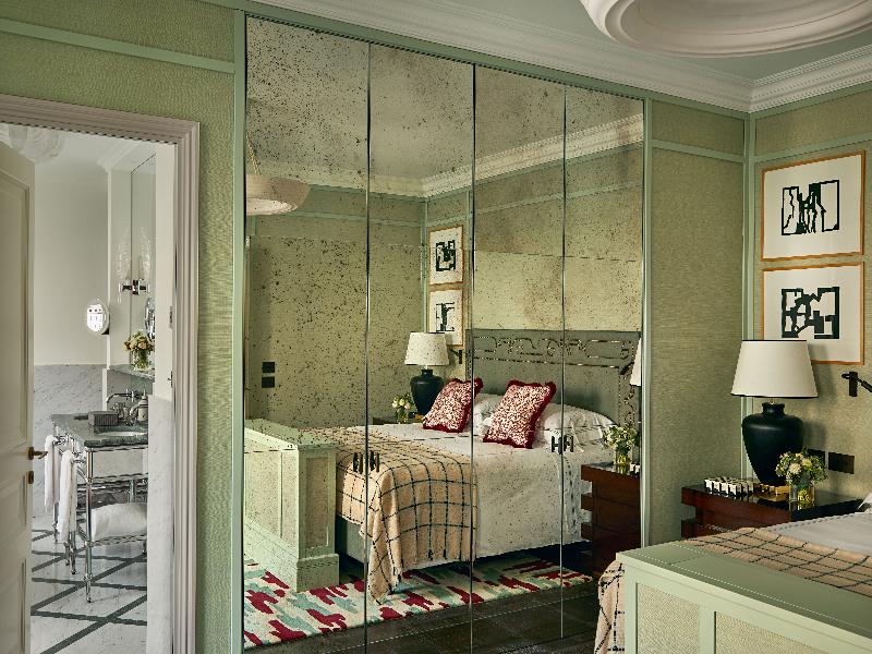 The Carlton, Milan image