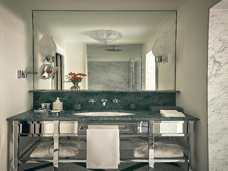The Carlton, Milan image
