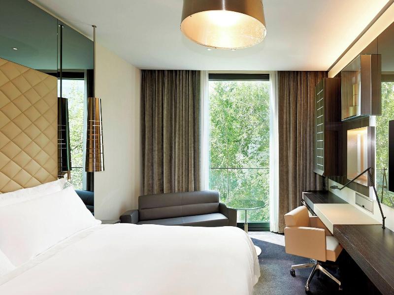 Excelsior Hotel Gallia, a Luxury Collection Hotel image