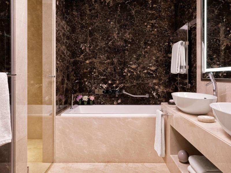 Excelsior Hotel Gallia, a Luxury Collection Hotel image