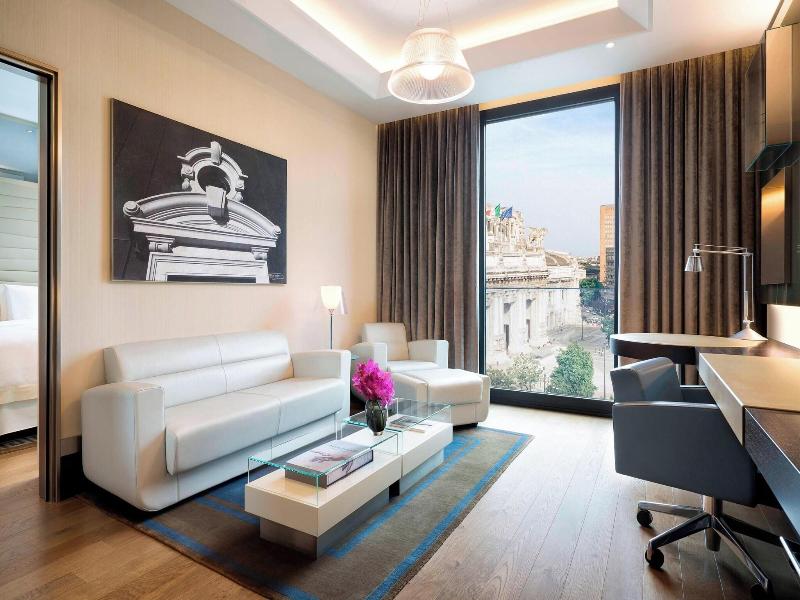 Excelsior Hotel Gallia, a Luxury Collection Hotel image