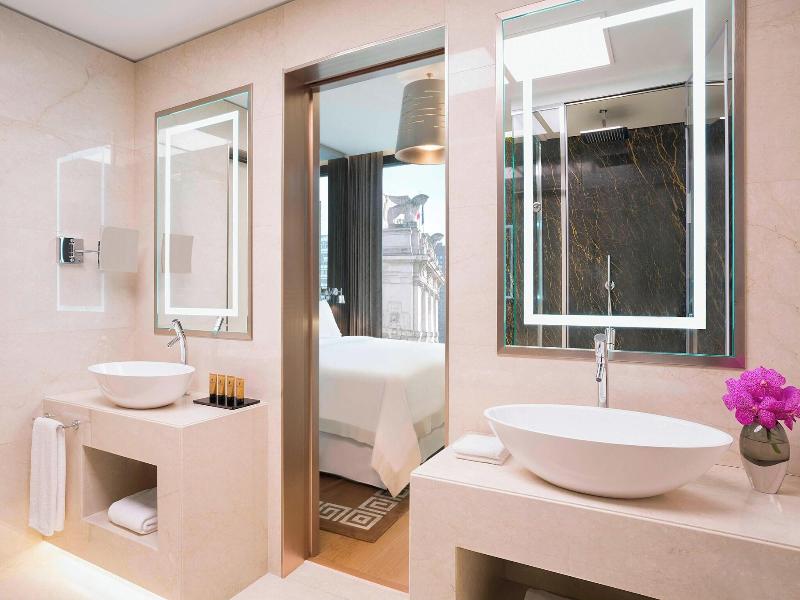 Excelsior Hotel Gallia, a Luxury Collection Hotel image