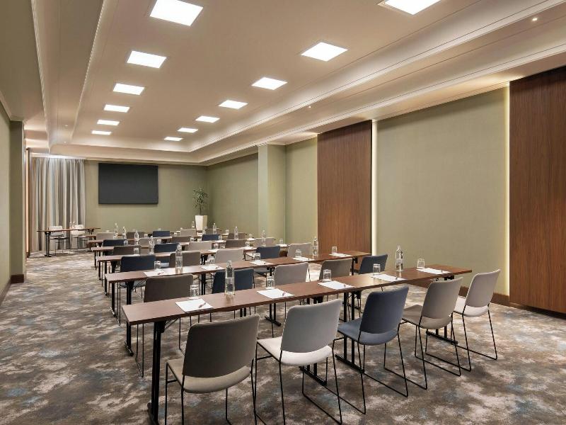Marriott Hotel Milan image
