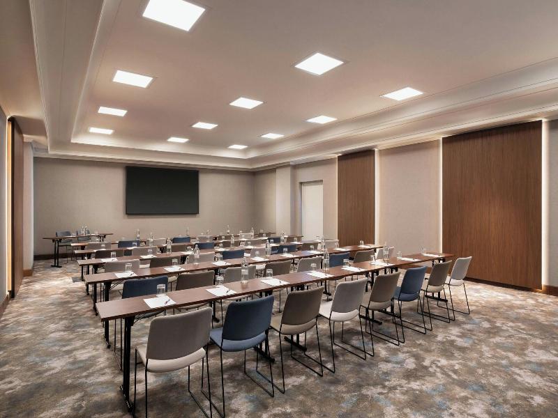 Marriott Hotel Milan image