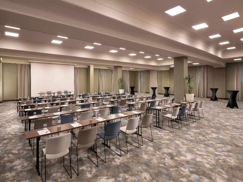 Marriott Hotel Milan image